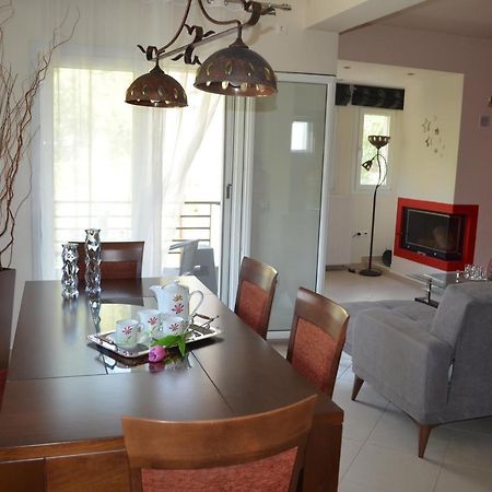 Holiday Lefkas Moonlight Luxury Appartments Никиана Екстериор снимка