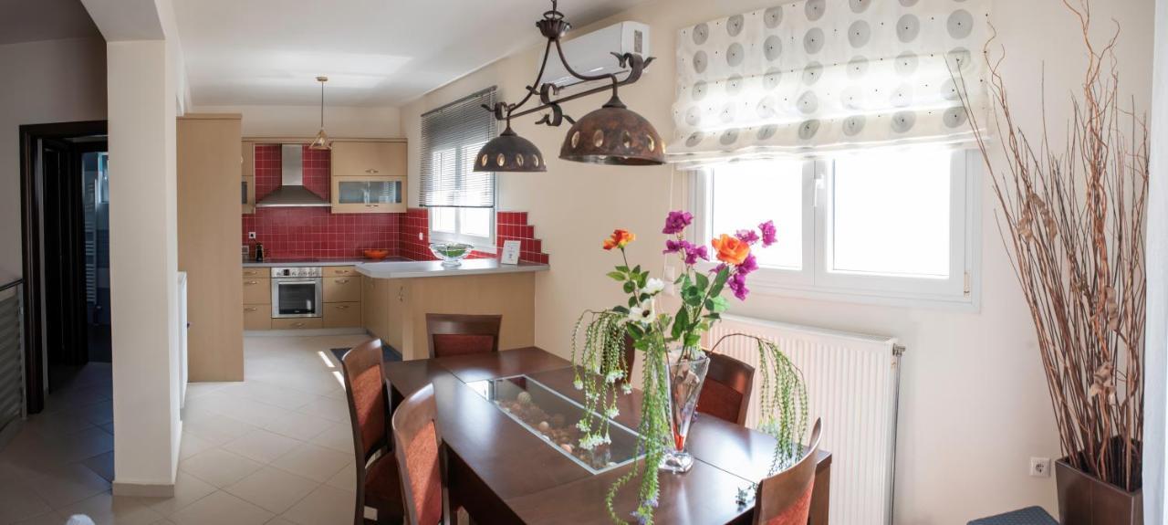 Holiday Lefkas Moonlight Luxury Appartments Никиана Екстериор снимка