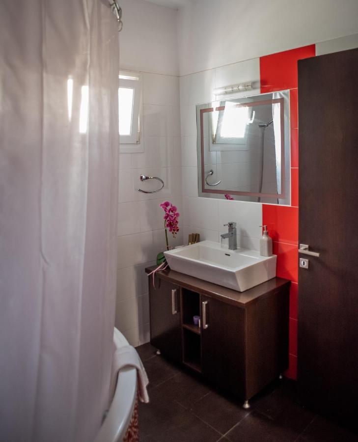 Holiday Lefkas Moonlight Luxury Appartments Никиана Екстериор снимка