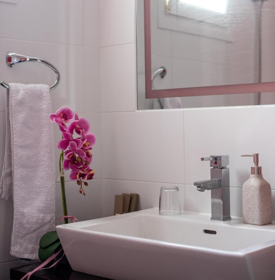 Holiday Lefkas Moonlight Luxury Appartments Никиана Екстериор снимка